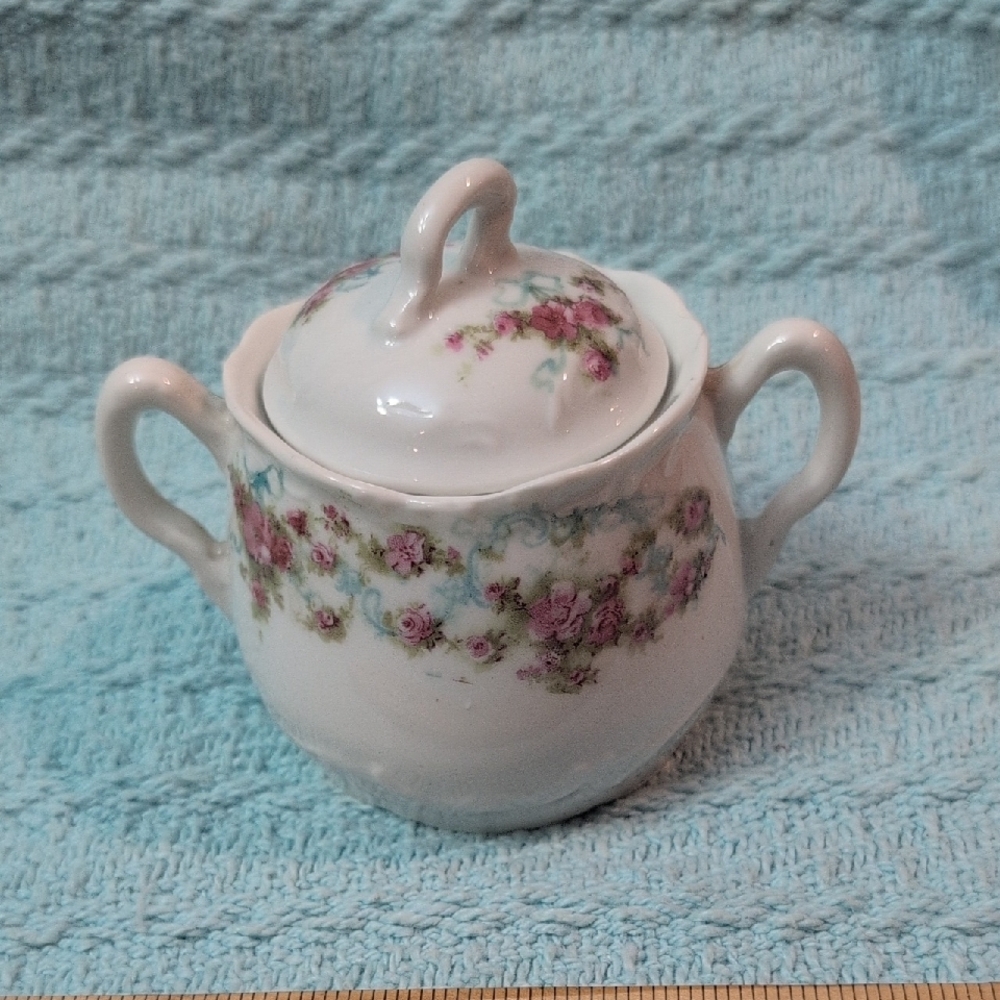 Floral Victorian Era Gerard, Dufraisseix & Abbot (GDA) LimogeSugar Bowl with Lid - Picture 5 of 5